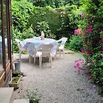 Holiday home Mobile Toutes Saisons *