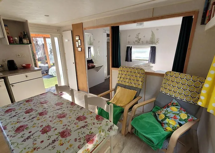 Holiday home Mobile Toutes Saisons Beauzac